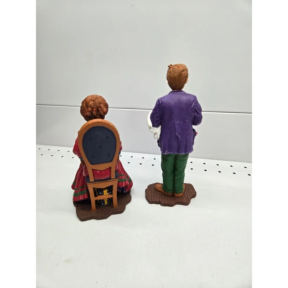 Dept 56 Mr & Mrs Bell Figurine Set Christmas Village Couple With Box‎